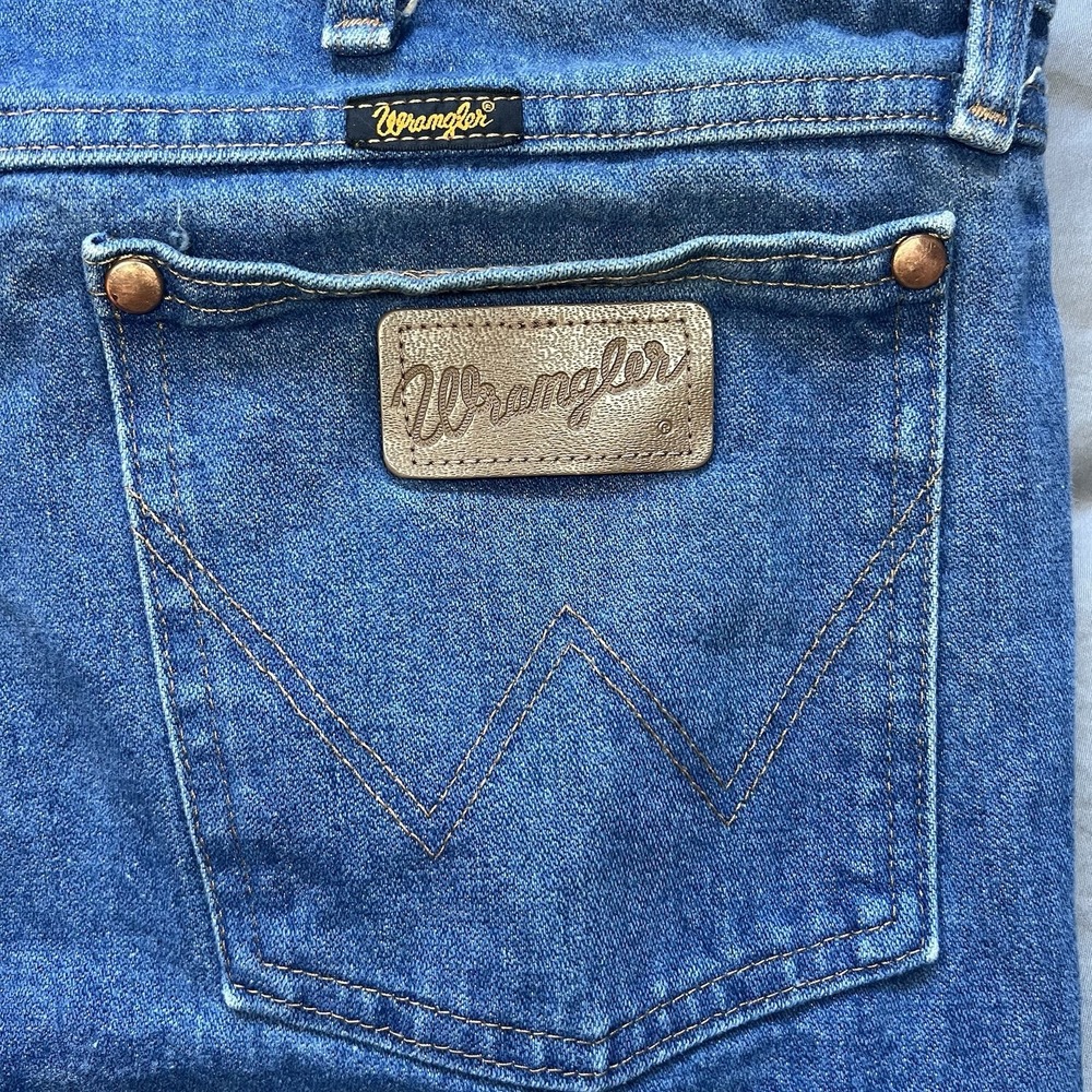 WRANGLER Jean Men Size 40x30 Blue Denim Cowboy Cut High Rise Rodeo 13MWZ Tapered - Picture 12 of 14